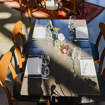De Hallen Hotel Amsterdam