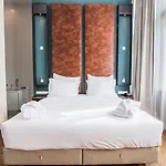 Hotel De Hallen Ámsterdam