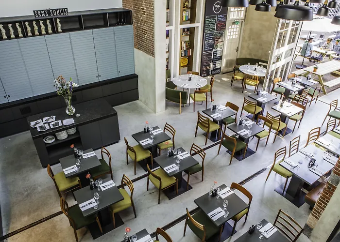 De Hallen Hotel Amesterdão